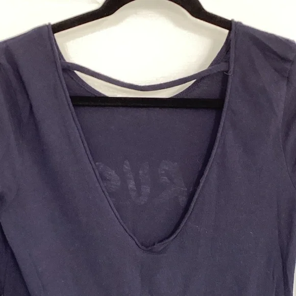 4 /💲20 🤑 Victoria's Secret long lounge top - Picture 6 of 7